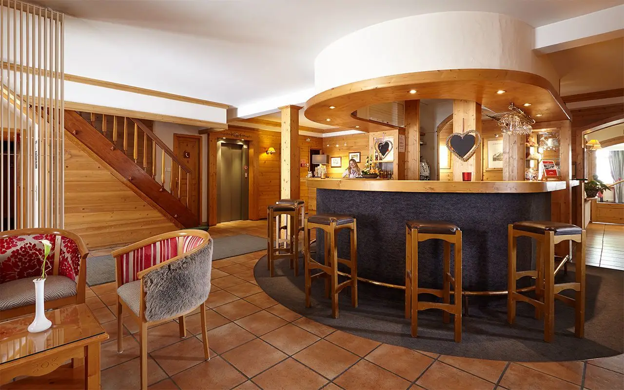 14_1280