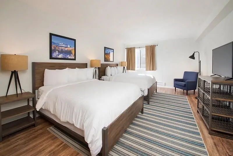 2-bedroom-condo-mountain (1)