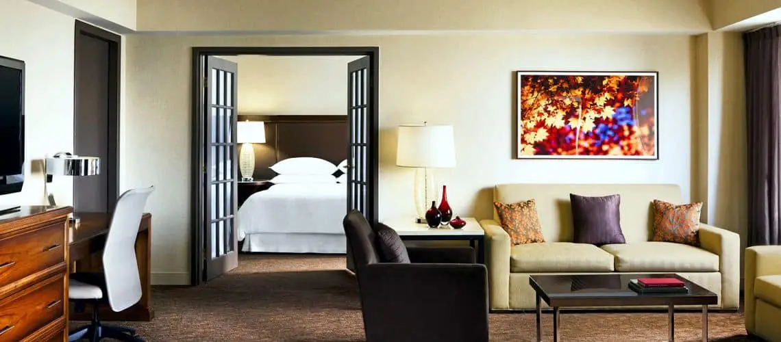 CENTRE-SHERATON-MONTREAL-HOTEL-4-12
