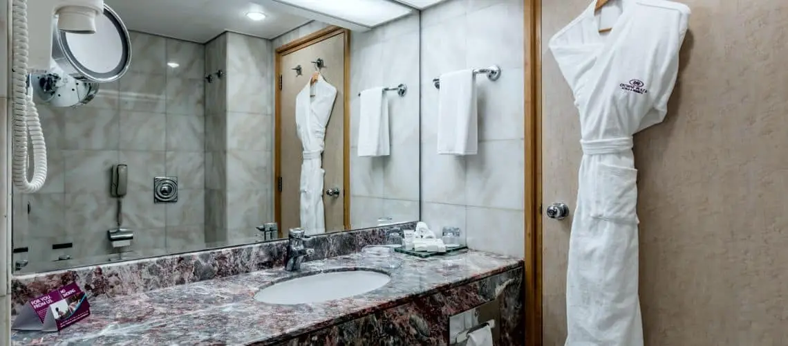 CROWNE-PLAZA-ABU-DHABI-5-12