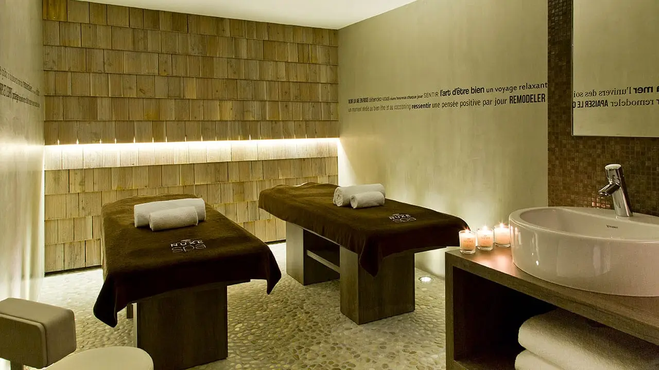 Heliopic-Hotel-Spa-Cabine-de-soin-deux-personnes-1