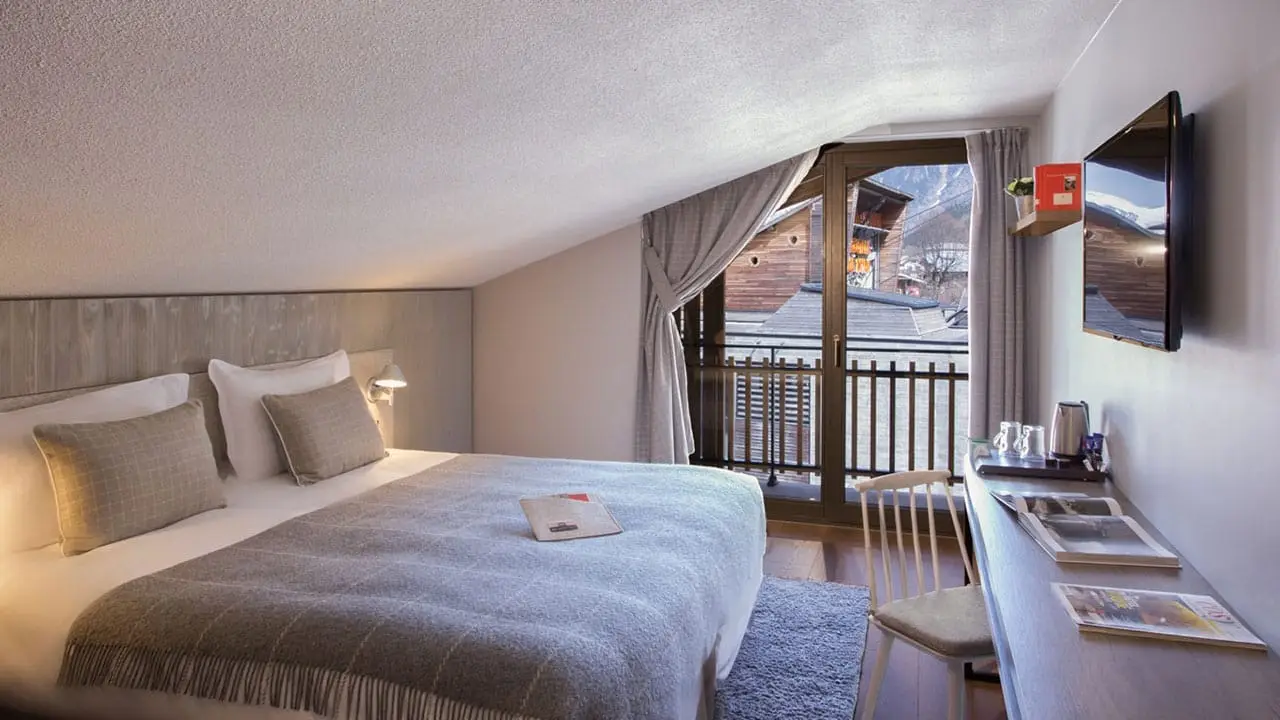 Heliopic-Hotel-Spa-Chambre-mansardée-1