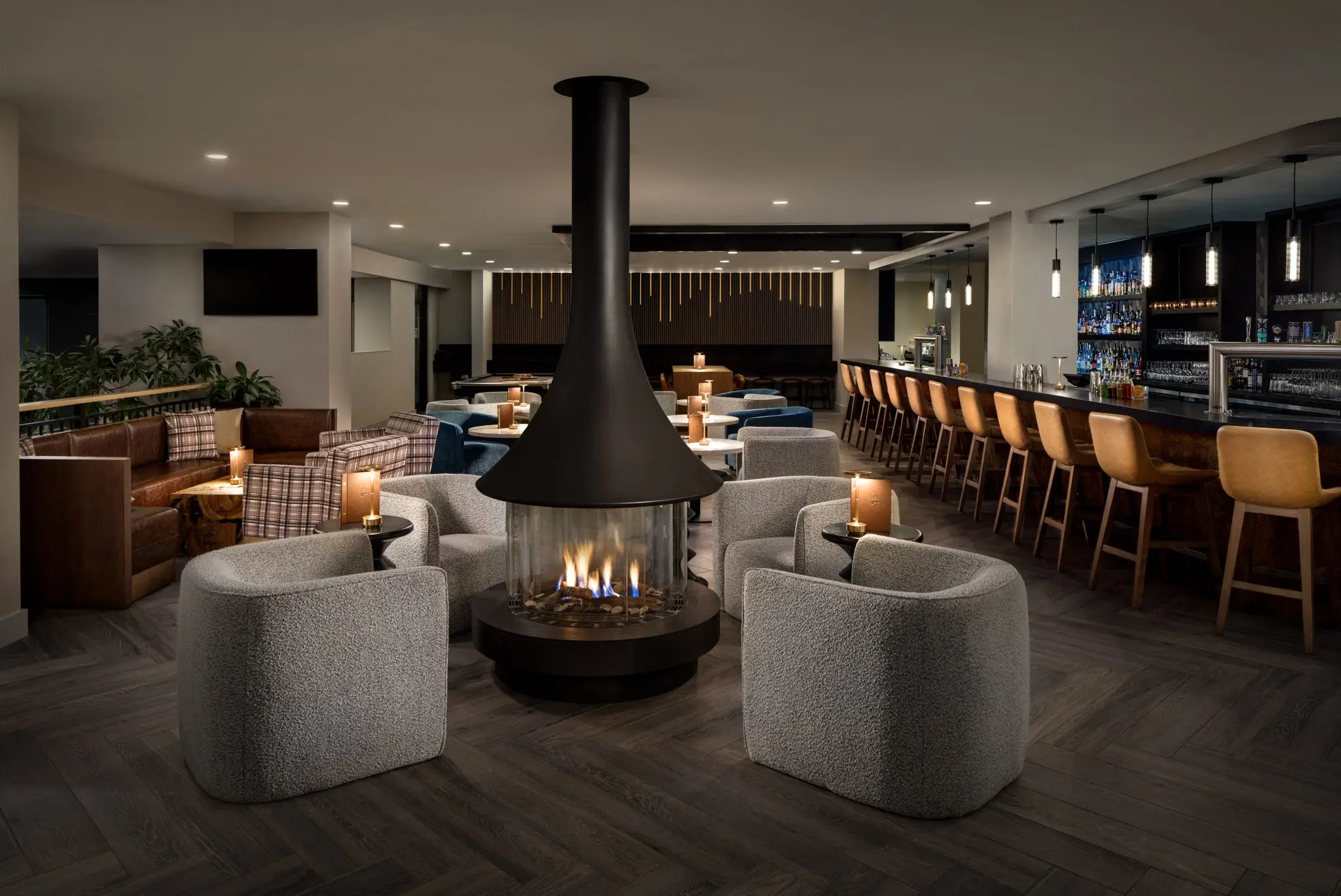 HiltonW10
