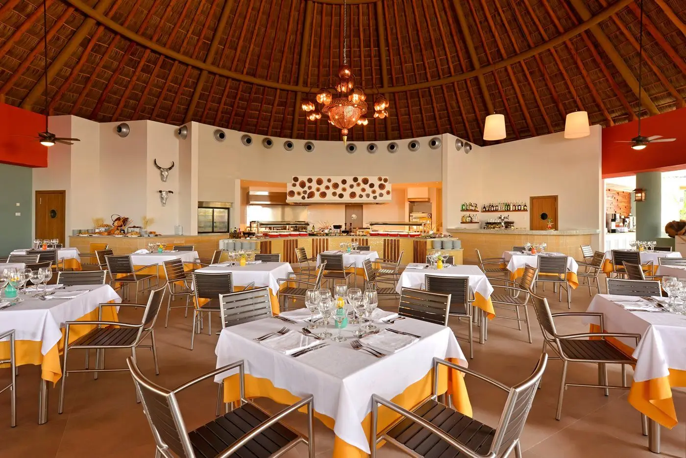 Ibero-Playa-Mita-Restaurant-004-Bahia