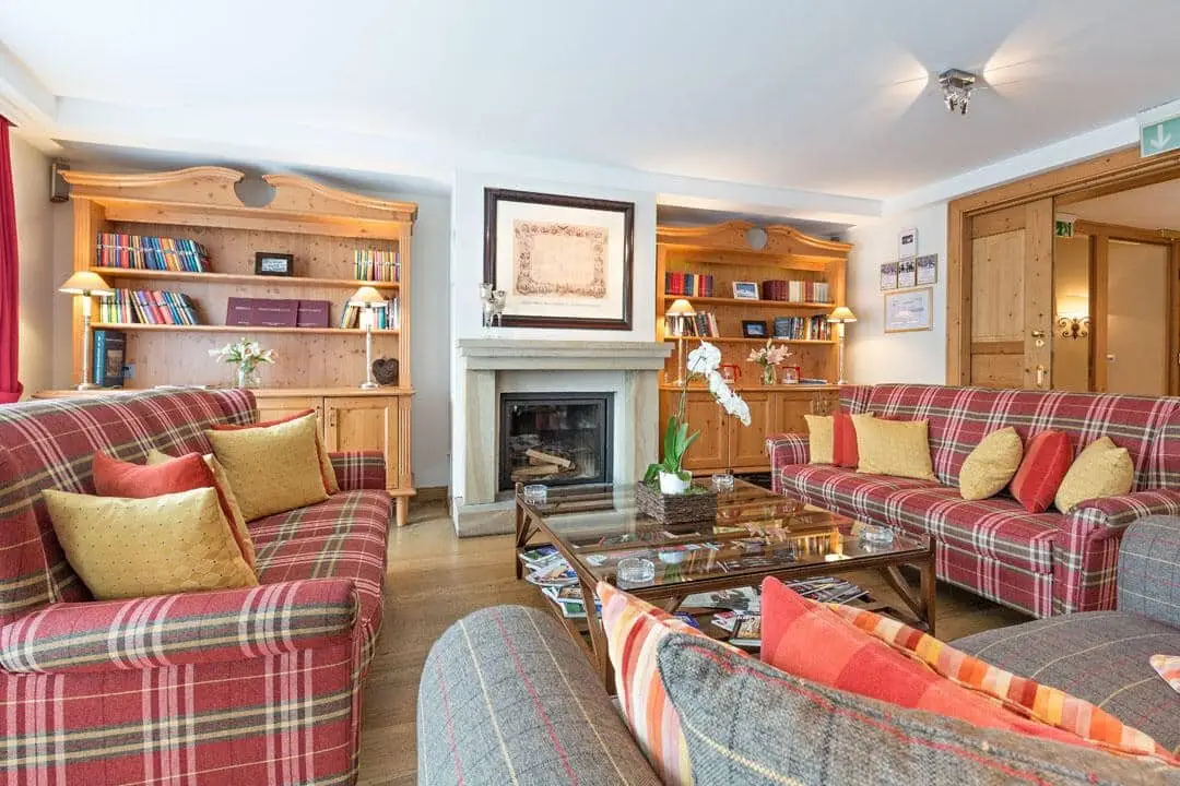 Kaiserhof_Kitz_Raucherzimmer_2395-1080x720
