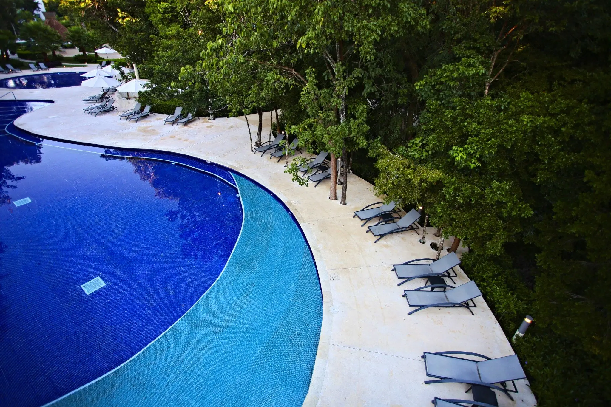 LBPSIAN_MEX_POOL_003