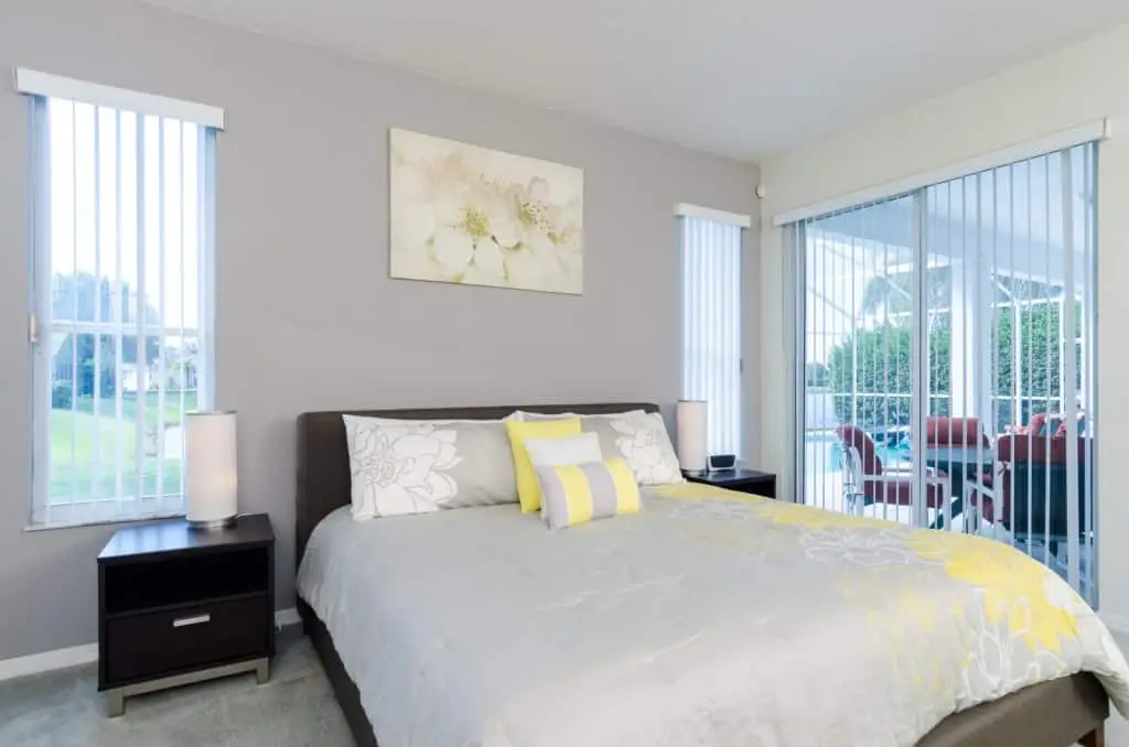 LakesideVilla-Masterbedroom1.1