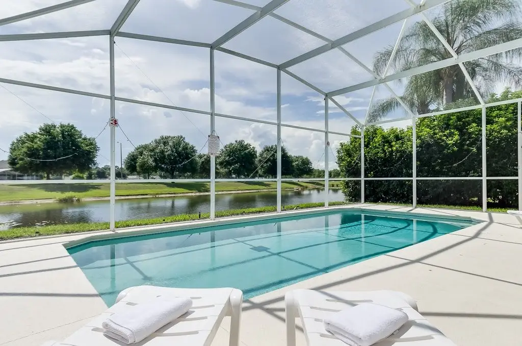 LakesideVilla-Pool1