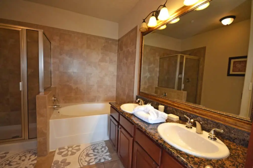 Masterbathroom1.3