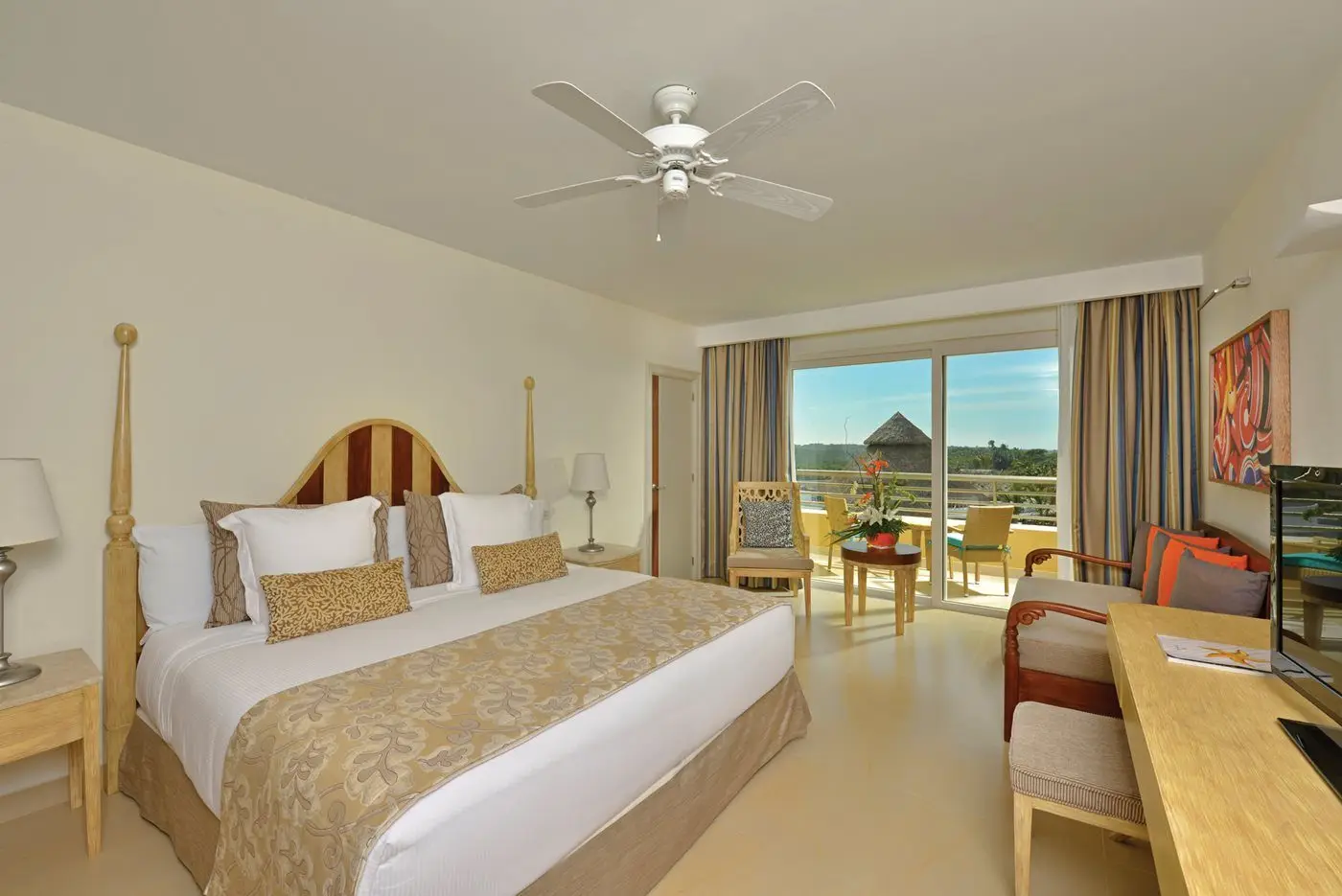 PVR_IberoPM_Room_TrpView