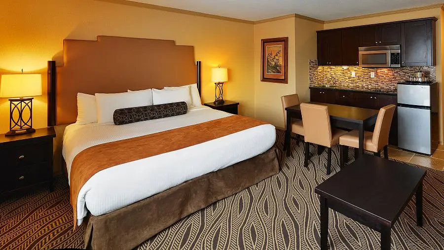 Prestige Inn Golden (12)