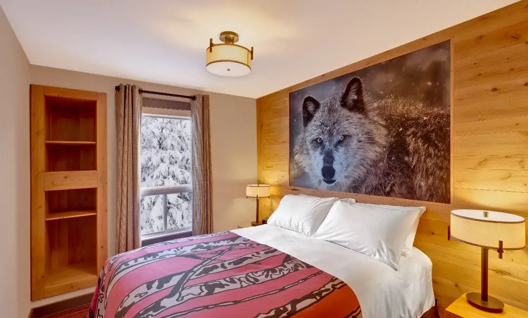 RMR-2-Wolf1Bedroom-1080