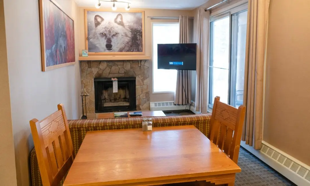 RMR-3-1Bedroom-1080