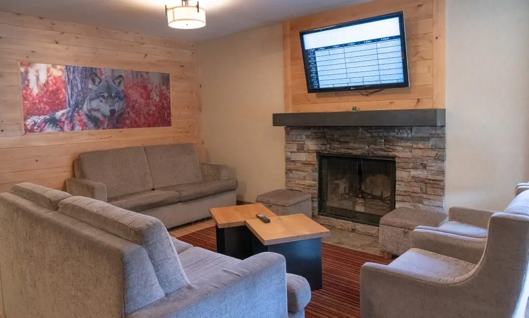RMR-5-4BedroomWolfCondo-1080
