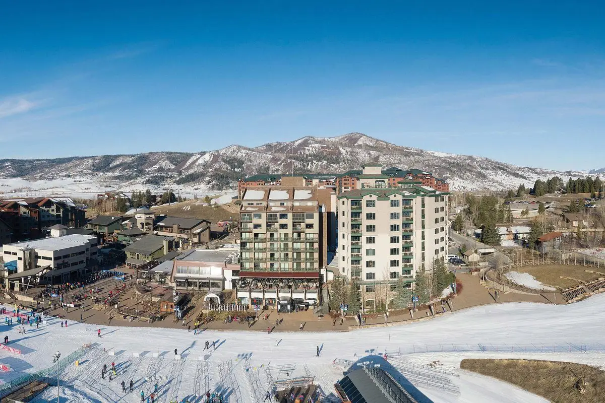 aerial-view-exterior (1)