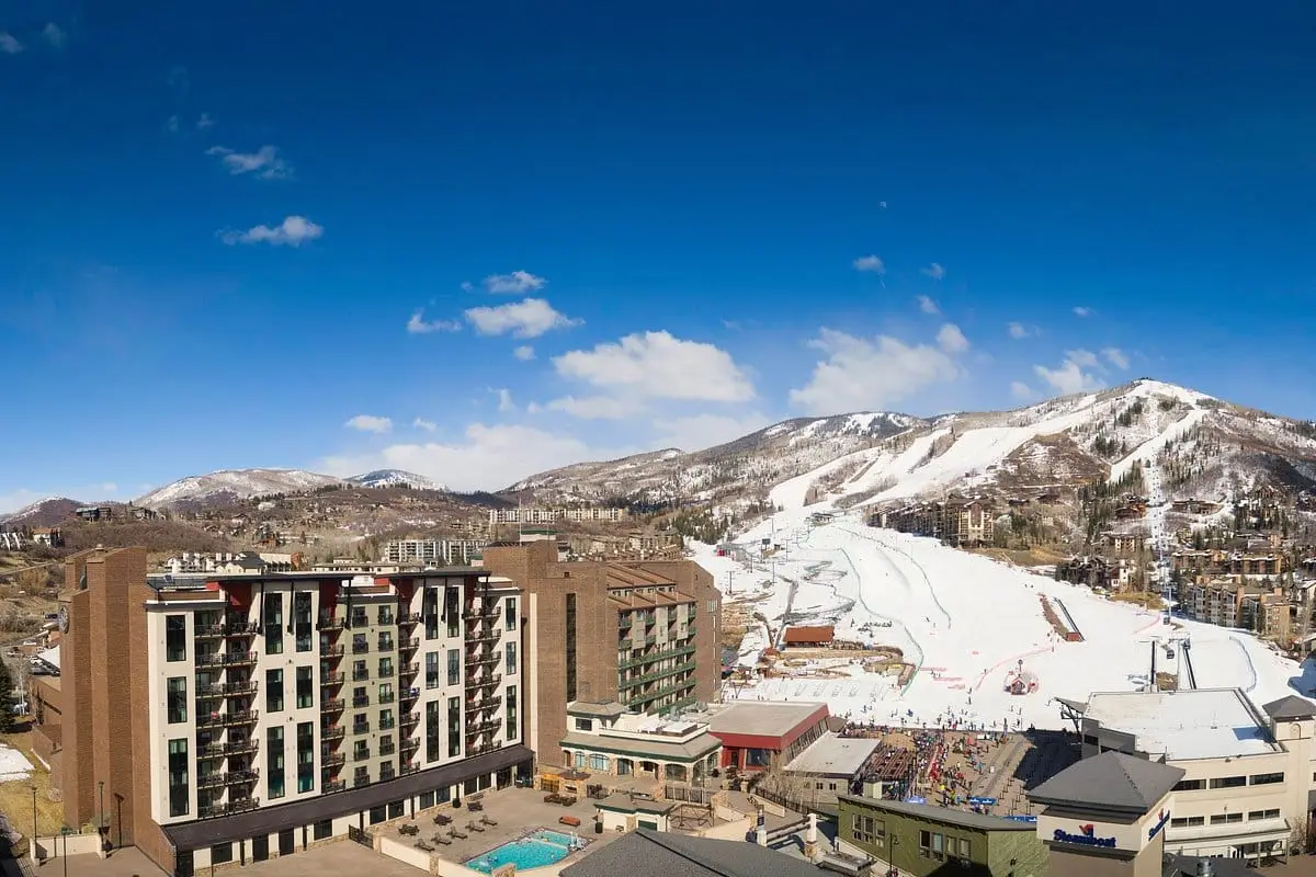 aerial-view-exterior