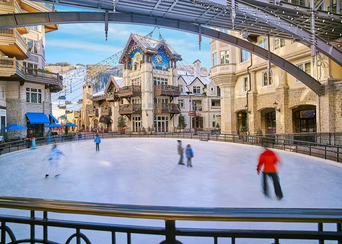 arrabelle-at-vail-square (5)