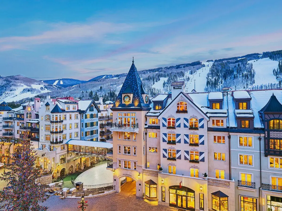 arrabelle-at-vail-square