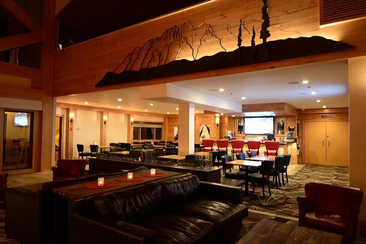 banff-rocky-mountain-hotel