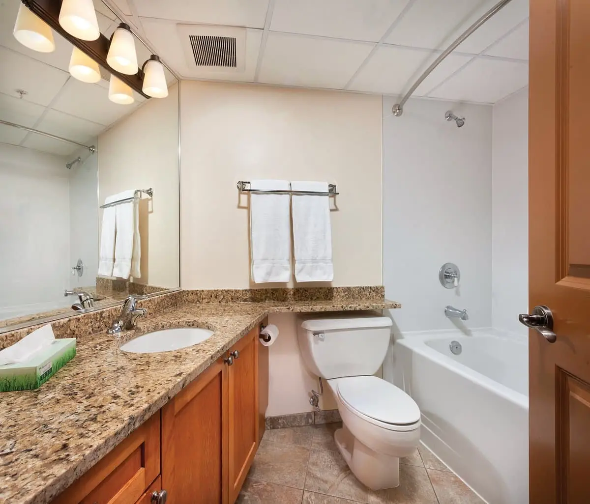 bathroom-worldmark-whistler