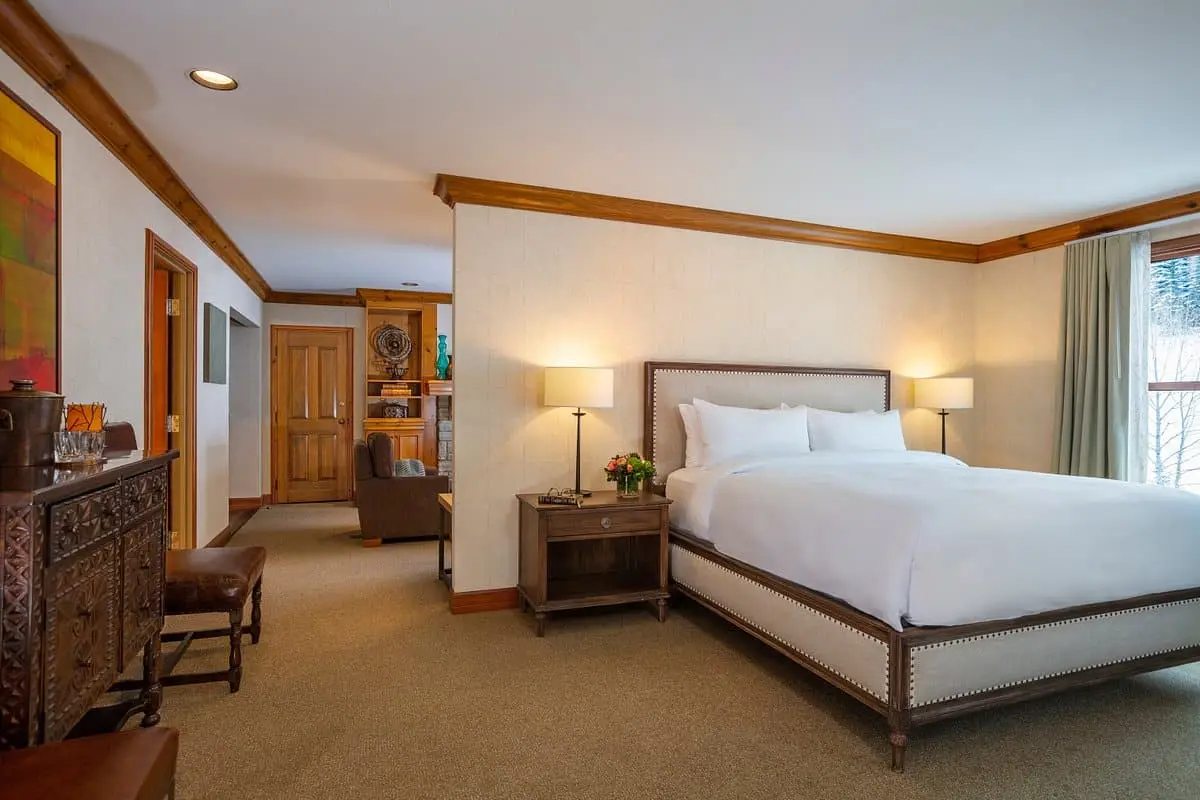 chadwick-suite-bedroom