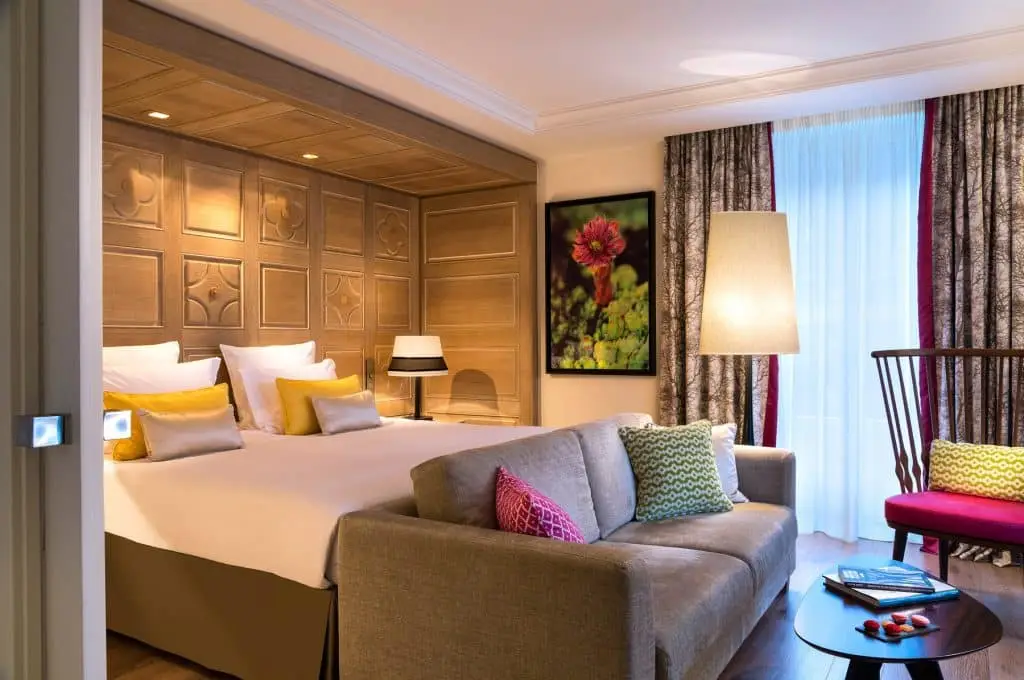 chambres-suites-decoration-hotel-h8collection-1024x680