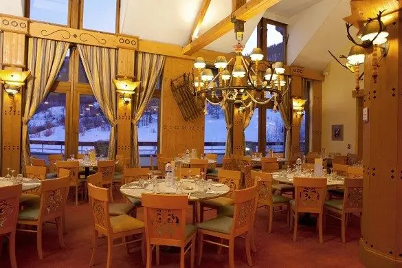 clubmedserrechevalierrestaurant