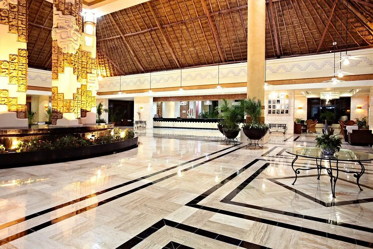 lobby (12)