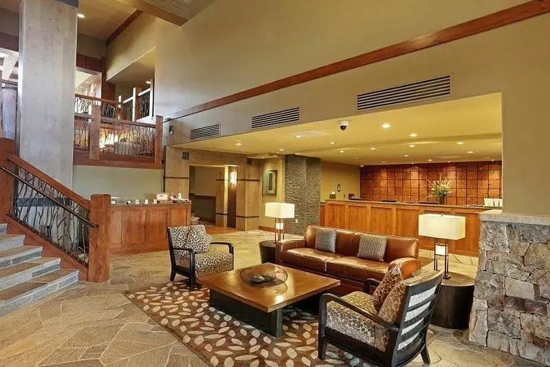 lobby (6)