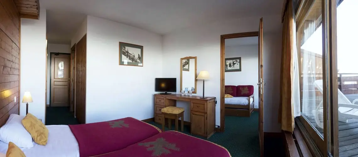 main-7-11