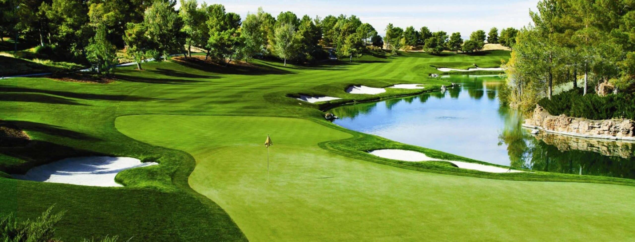 mgm-grand-amenities-golf-shadow-creek-03-@2x.jpg.image.2880.1100.high