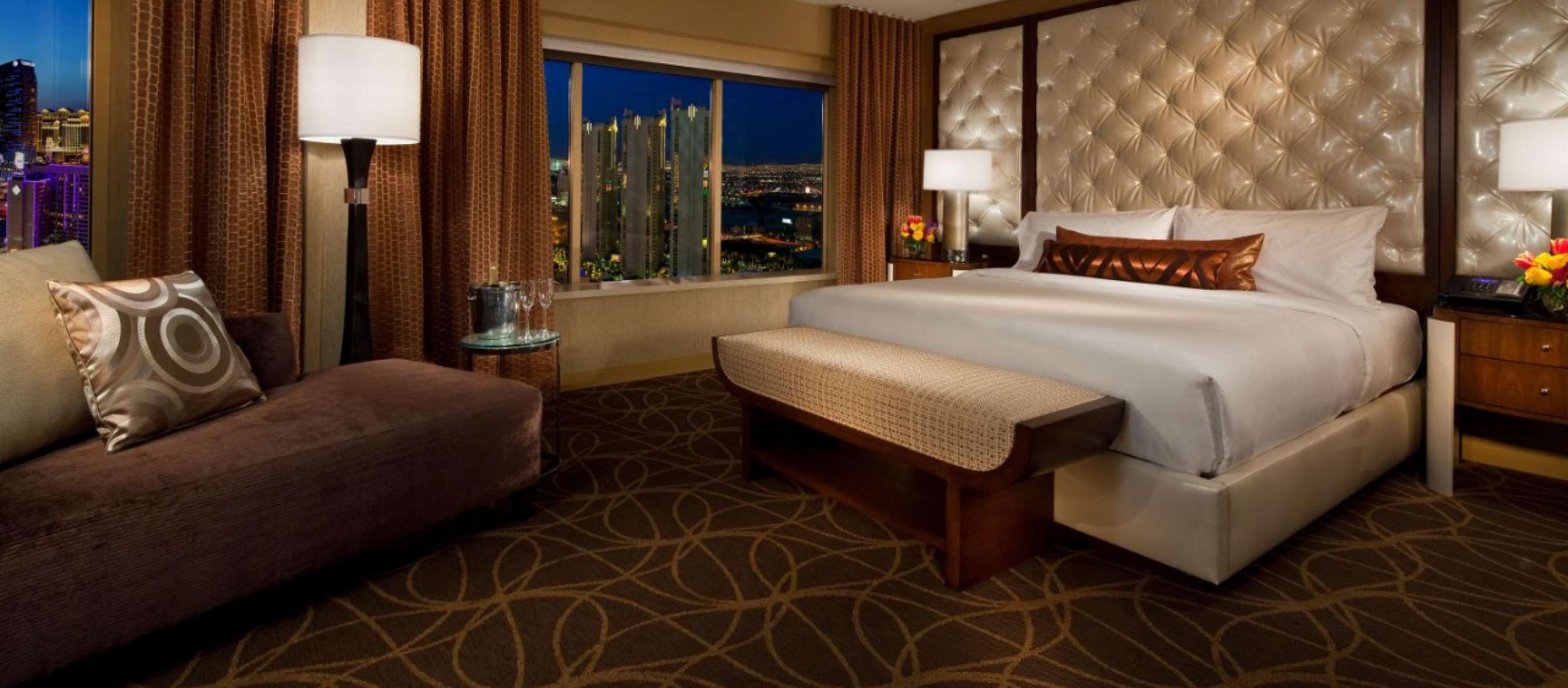 mgm-grand-hotel-rooms-skyline-marquee-suite-interior-bedroom-@2x.jpg.image.2480.1088.high