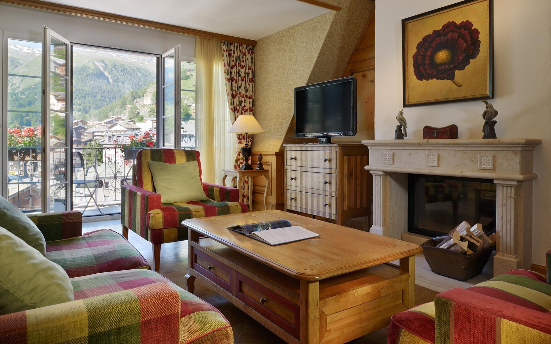 mont-cervin-hotel-zermatt_mcp-alpine-010-alpinecastorsuite-603-04