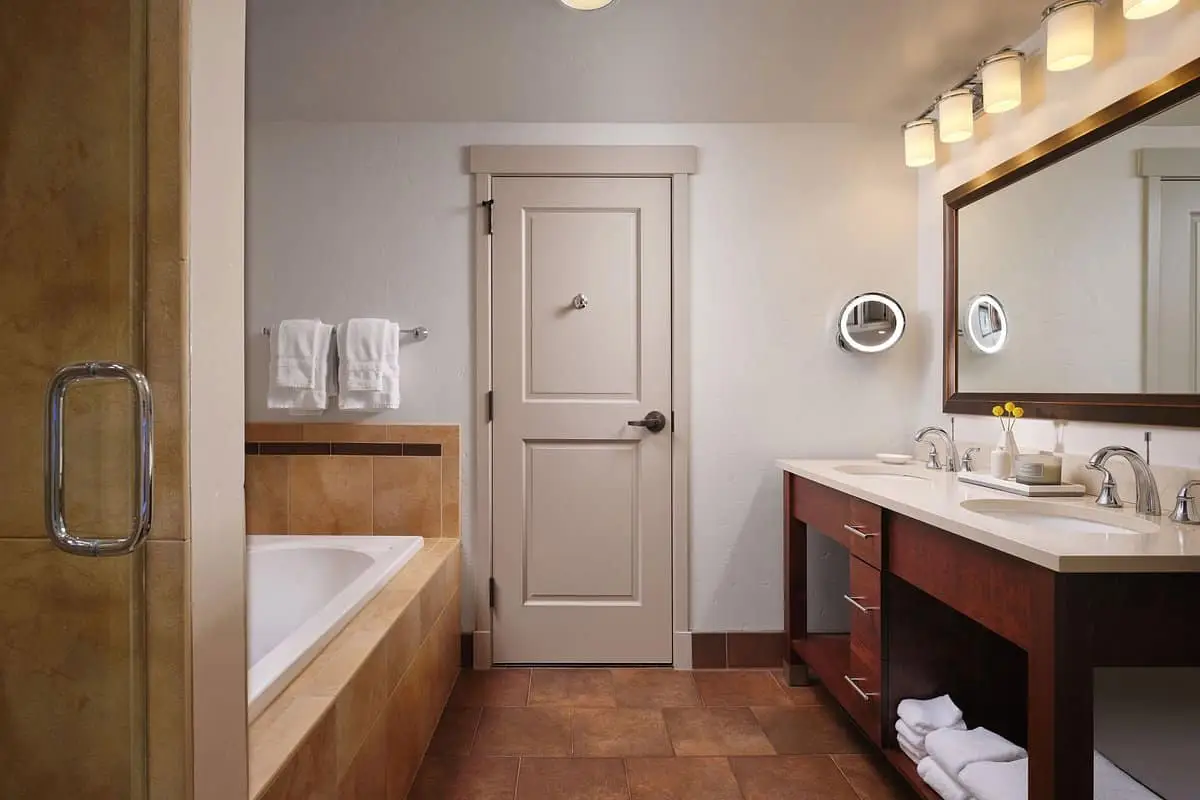 one-bedroom-villa-master (1)