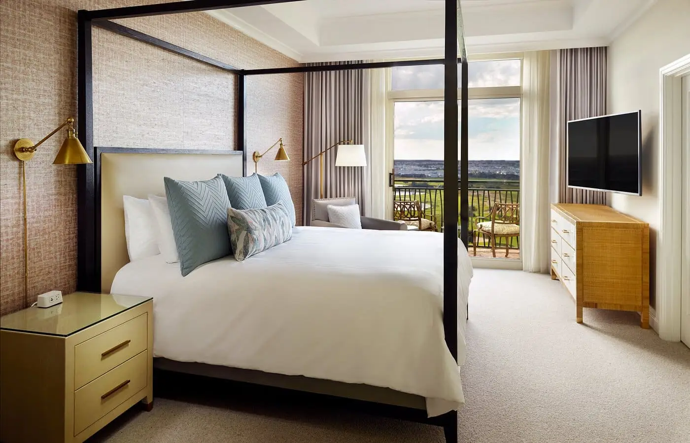 presidential-suite-bedroom
