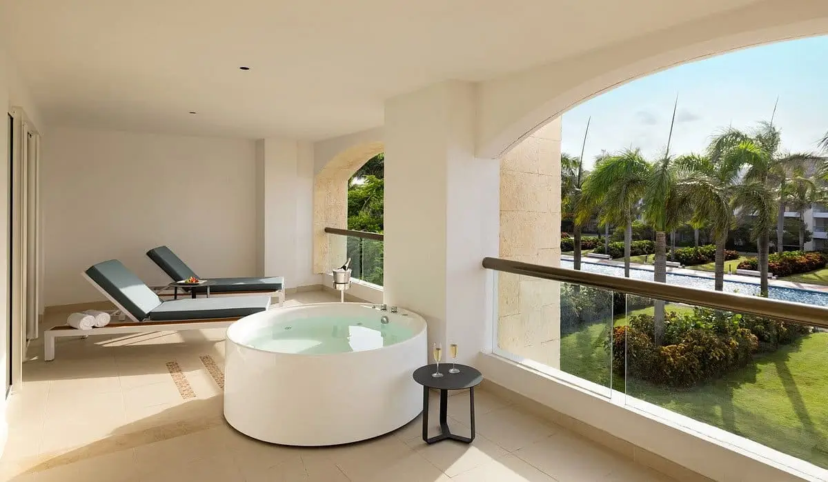 rock-suite-balcony
