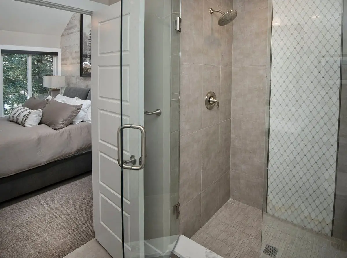 sample-bath-and-bedroom