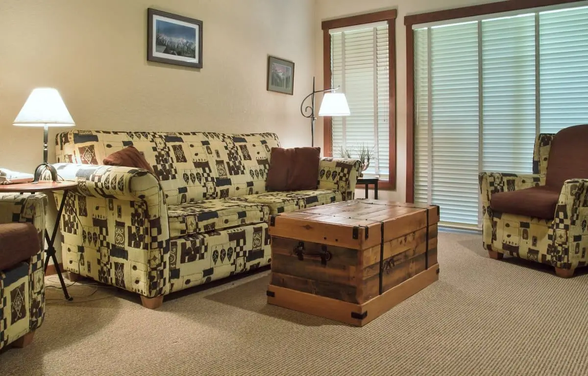 snow-creek-lodge (4)