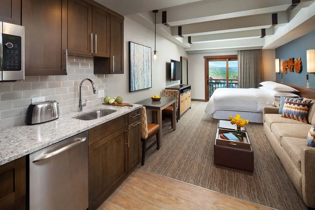 studio-kitchenette-living
