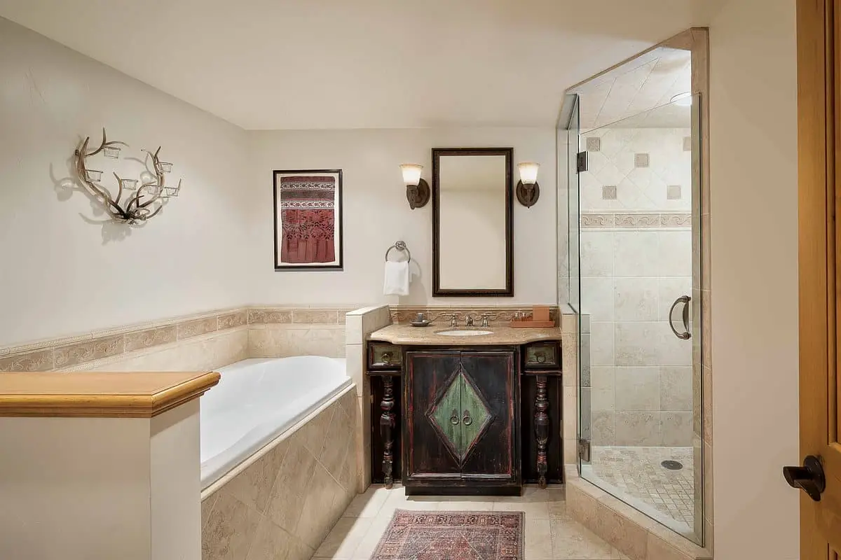 the-hythe-a-luxury-collection (14)