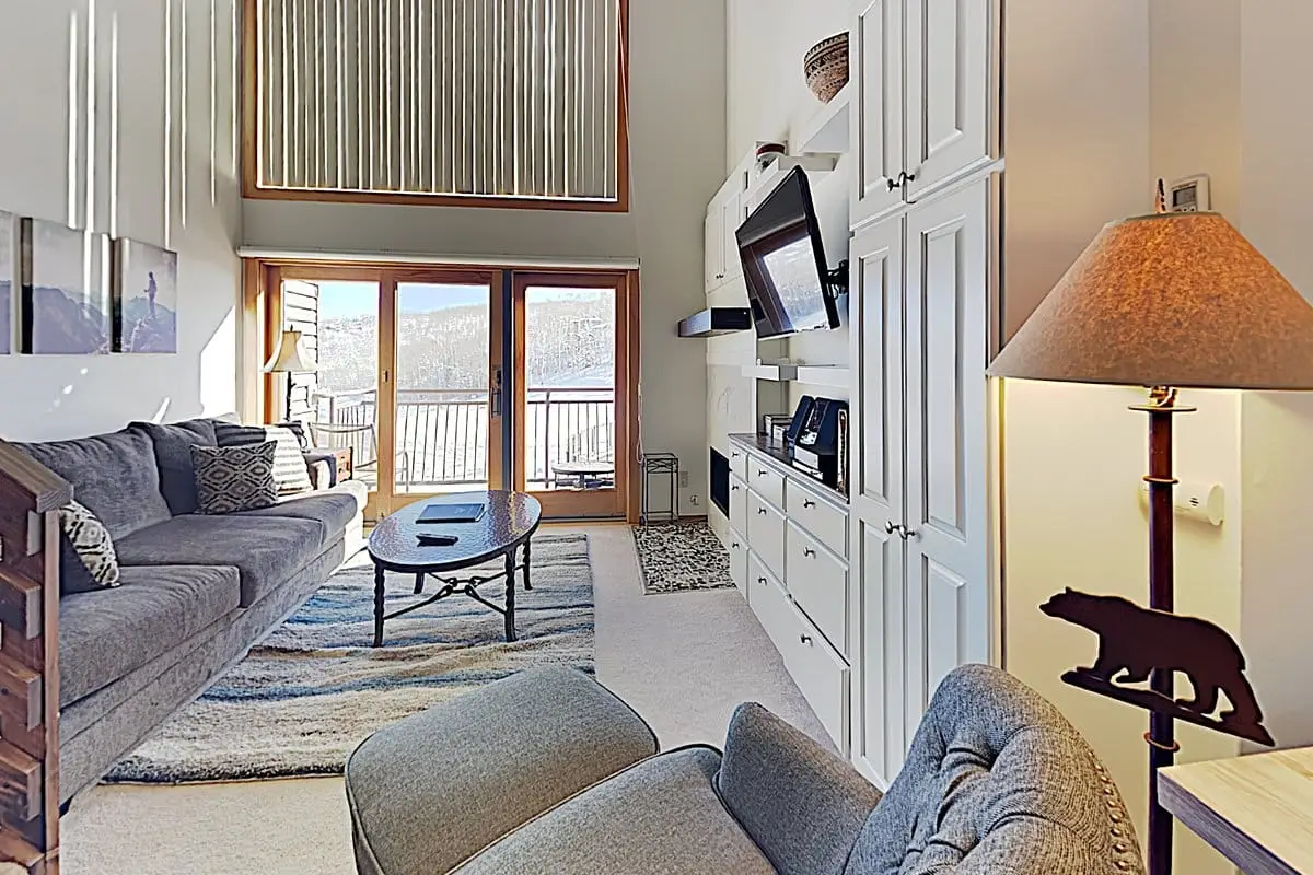 the-timberline-condominiums (3)
