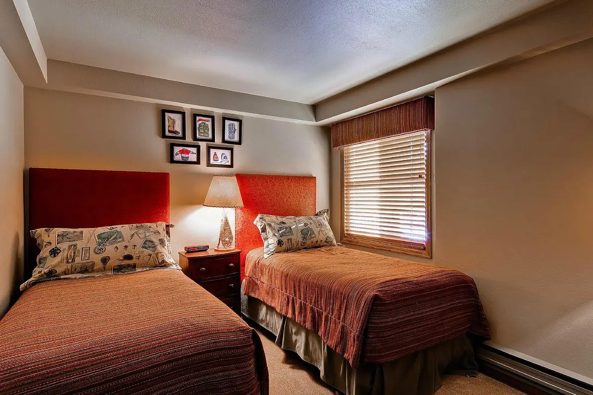 torian-plum-condominiums (4)