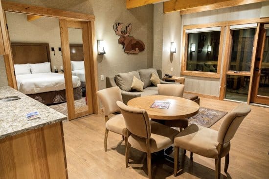 two-bedroom-suite-looking