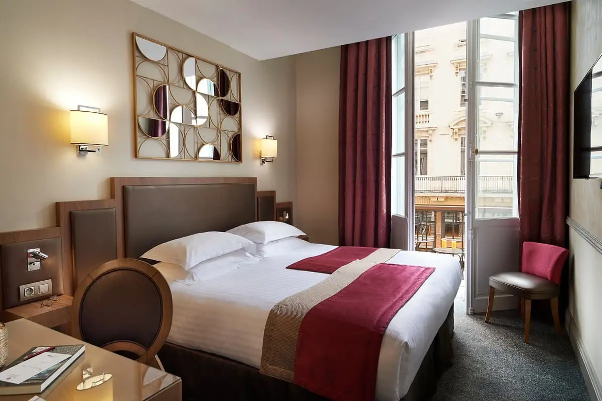 chambre-club-art-deco