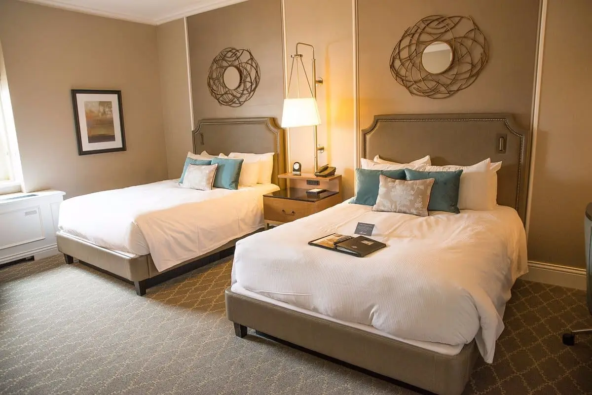 deluxe-2-double-beds