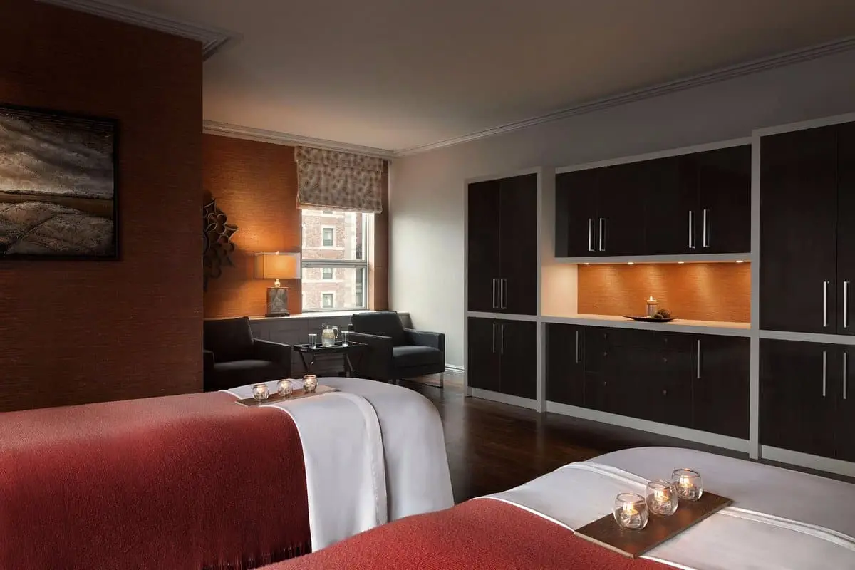 spa-treatment-room (1)