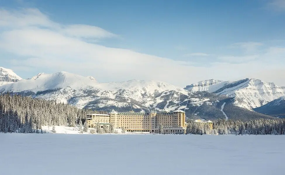 cll-winter-exterior-2019