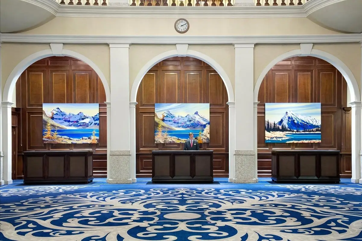 fairmont-chateau-lake