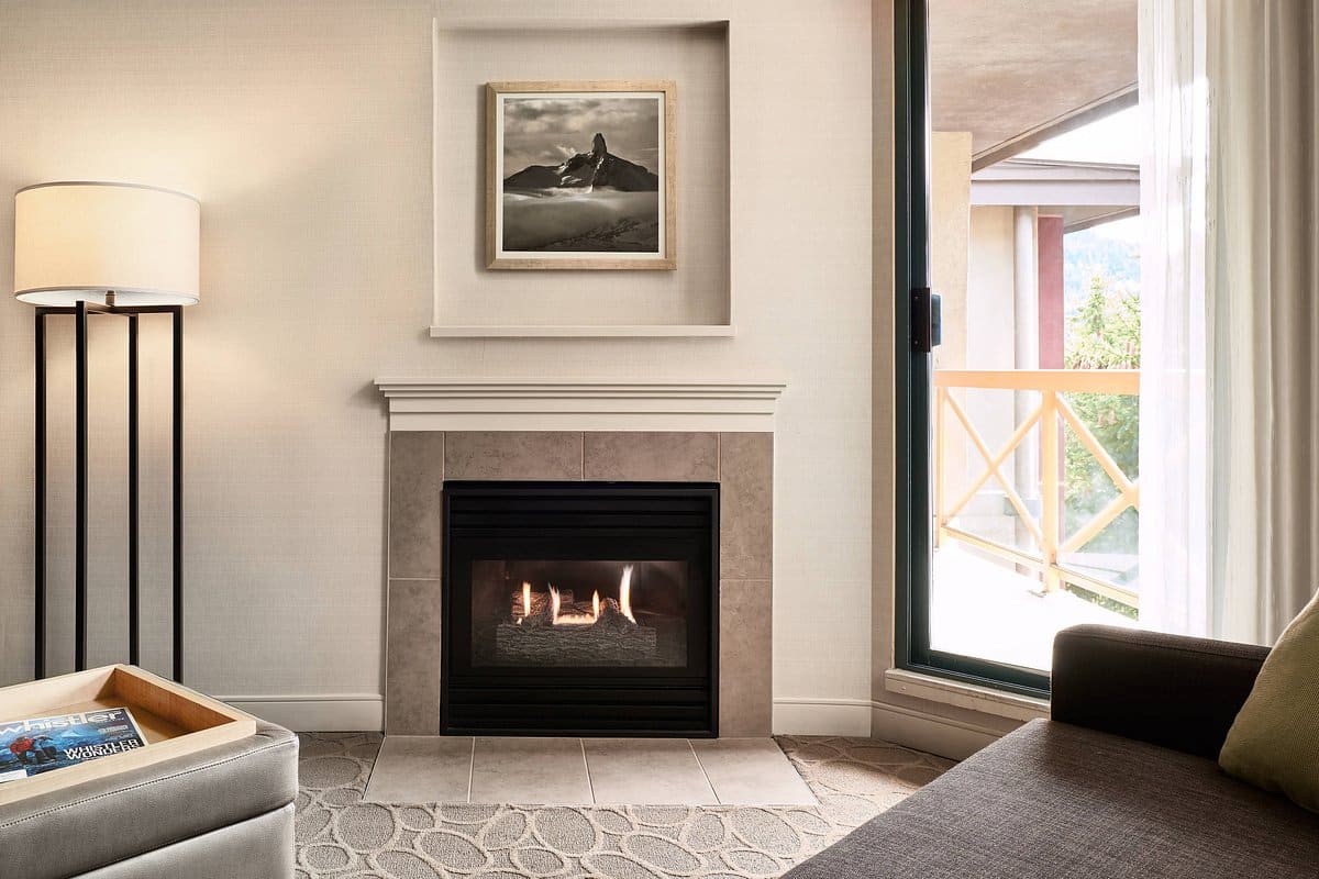 suite-fireplace