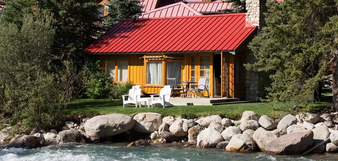 temple-cabin-exterior-1130x540